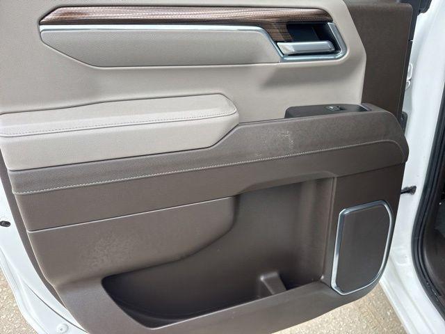 2025 Chevrolet Silverado 1500 2WD Crew Cab Short Bed LT