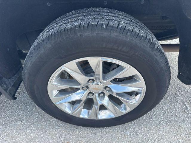 2022 Chevrolet Silverado 1500 4WD Crew Cab Short Bed LTZ