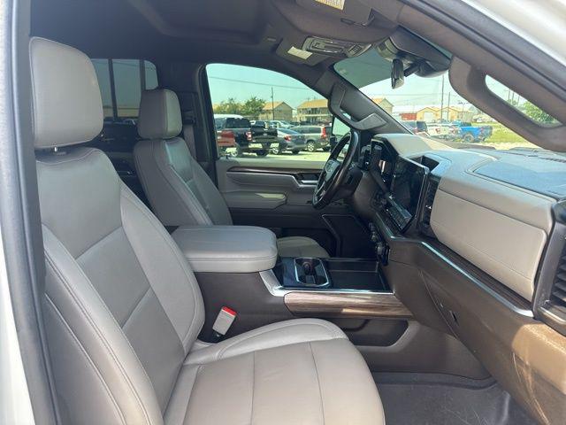 2025 Chevrolet Silverado 3500HD 4WD Crew Cab Standard Bed LT