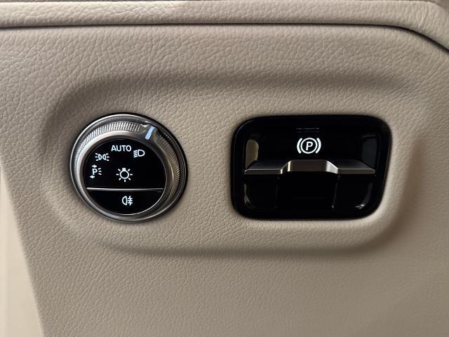 2023 Mercedes-Benz EQS 450+ Base