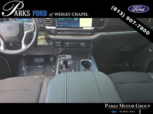 2024 Chevrolet Silverado 1500 4WD Crew Cab Short Bed RST