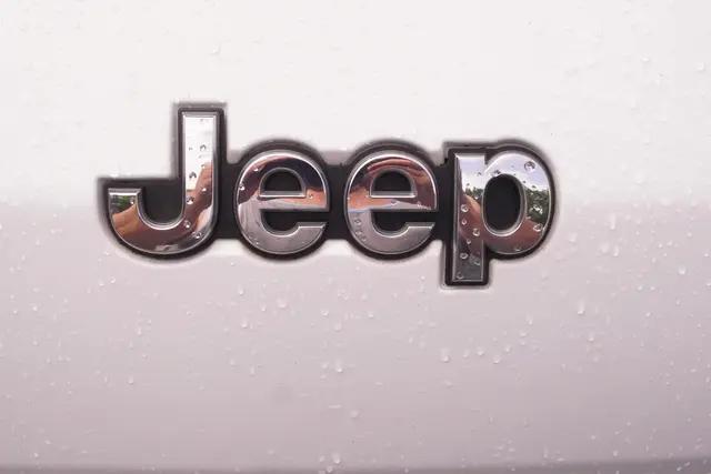2021 Jeep Grand Cherokee Limited 4x2