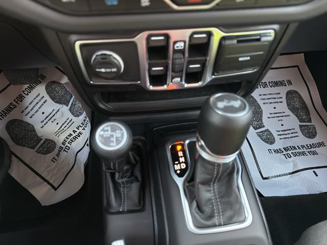 2025 Jeep Wrangler 4xe Sahara 4xe