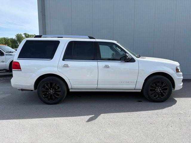 2016 Lincoln Navigator Select