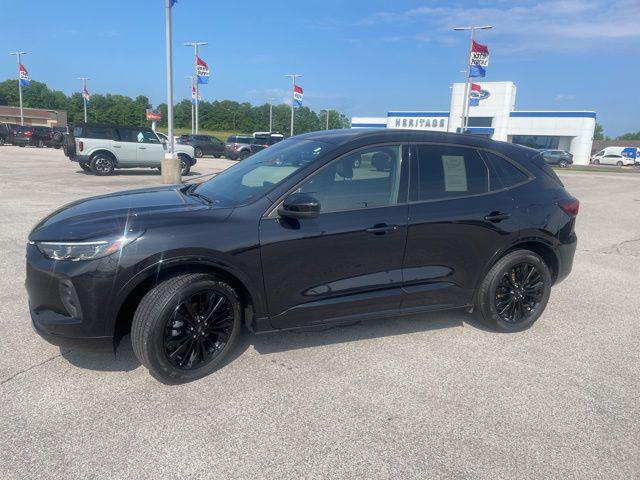 2025 Ford Escape ST-Line Elite