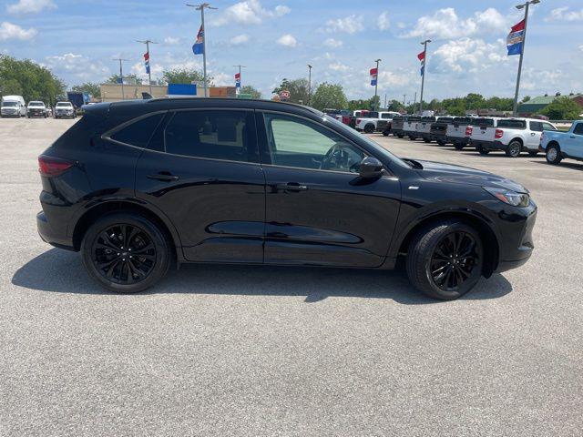 2025 Ford Escape ST-Line Elite