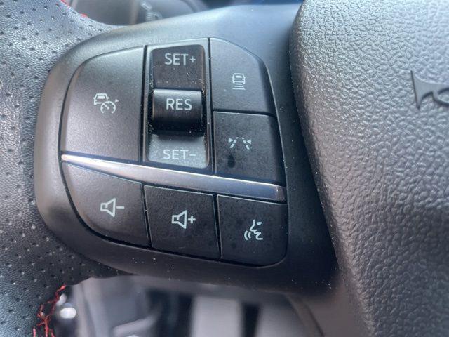 2025 Ford Escape ST-Line Elite