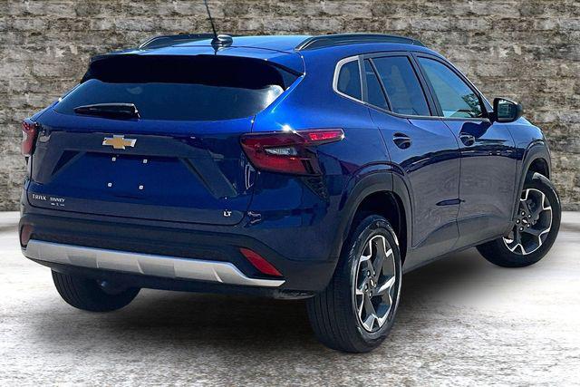2024 Chevrolet Trax FWD LT