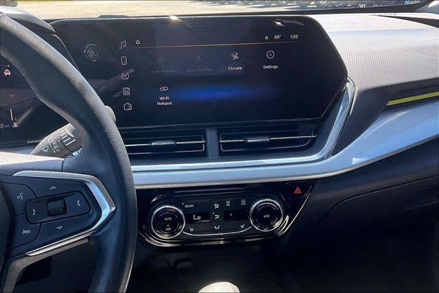 2024 Chevrolet Trax FWD LT