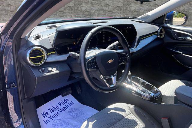2024 Chevrolet Trax FWD LT