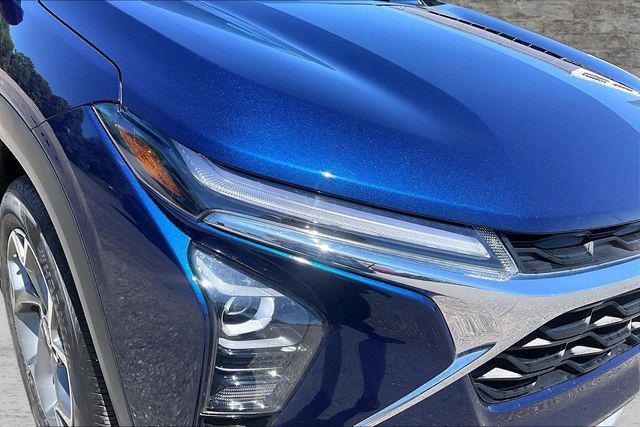 2024 Chevrolet Trax FWD LT
