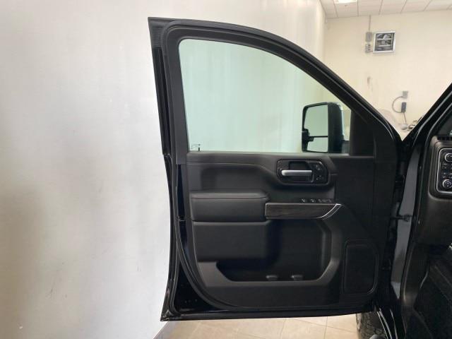 2022 Chevrolet Silverado 2500HD 4WD Crew Cab Standard Bed LTZ