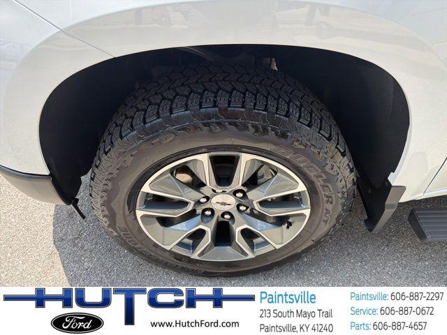 2025 Chevrolet Silverado 1500 4WD Crew Cab Short Bed WT