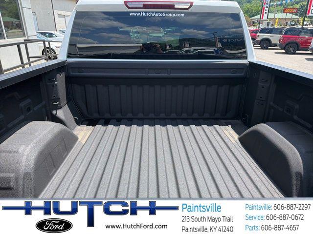 2025 Chevrolet Silverado 1500 4WD Crew Cab Short Bed WT