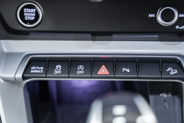 2023 Audi Q3 Premium Plus 45 TFSI S line quattro Tiptronic