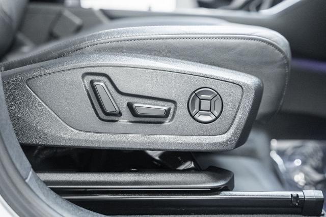 2023 Audi Q3 Premium Plus 45 TFSI S line quattro Tiptronic