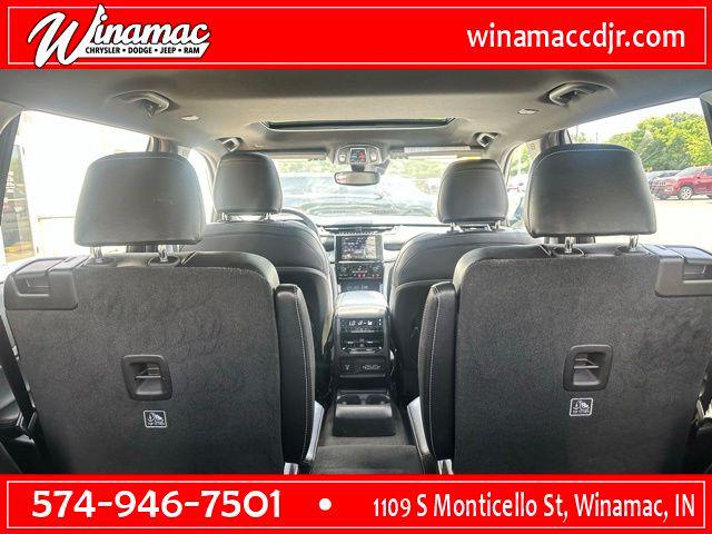 2023 Jeep Grand Cherokee L Altitude 4x4