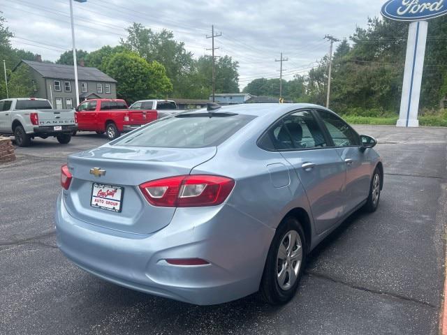 2017 Chevrolet Cruze LS Auto