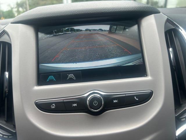 2017 Chevrolet Cruze LS Auto