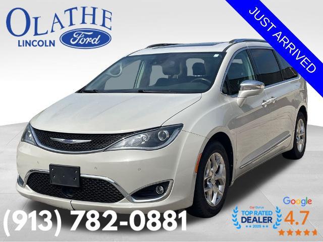 2020 Chrysler Pacifica Limited for sale in Olathe, KS