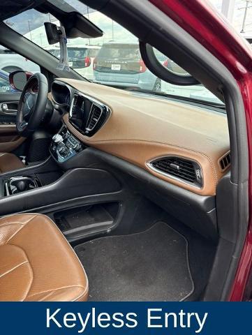 2021 Chrysler Pacifica Limited AWD