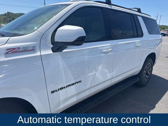 2022 Chevrolet Suburban 4WD Z71