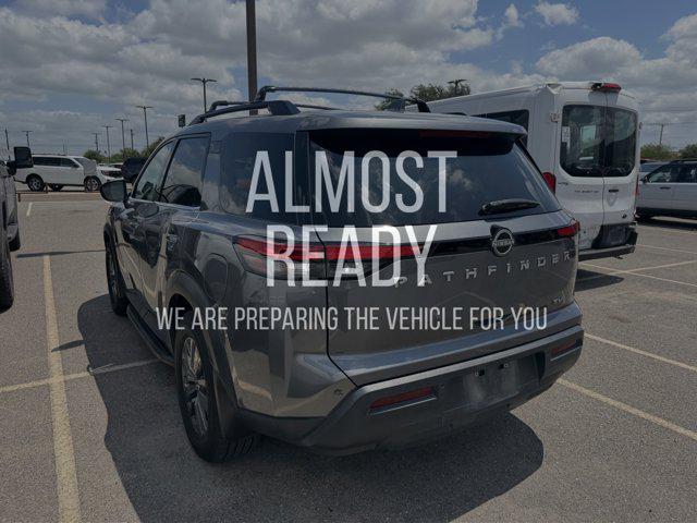 2022 Nissan Pathfinder SV 2WD