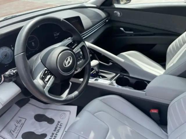 2024 Hyundai Elantra Limited