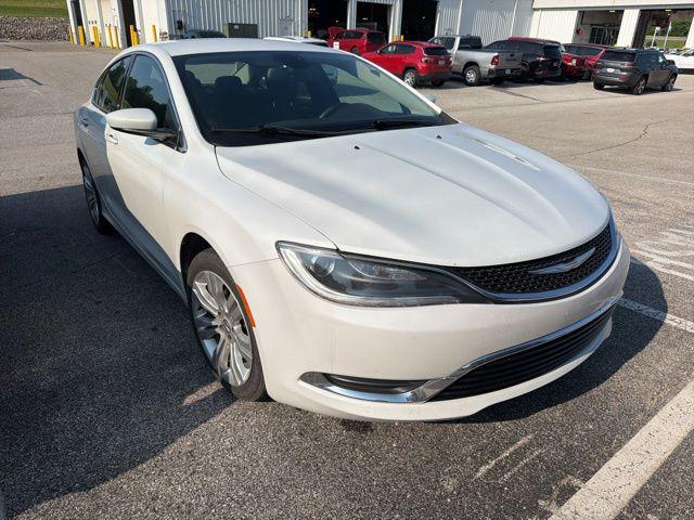 2015 Chrysler 200 Limited for sale in Bedford, IN