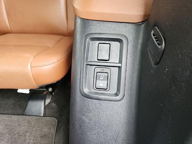 2012 Toyota Sequoia Platinum 5.7L V8