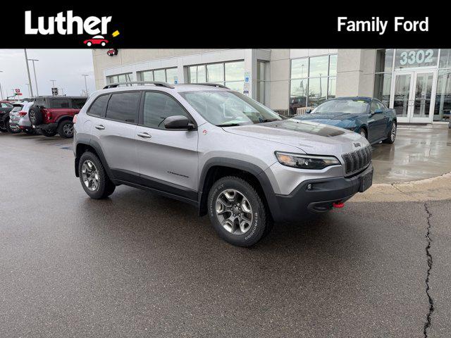 2019 Jeep Cherokee Trailhawk 4x4 for sale in Fargo, ND