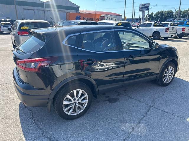 2022 Nissan Rogue Sport S FWD Xtronic CVT