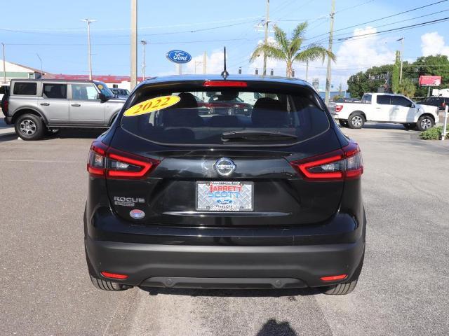 2022 Nissan Rogue Sport S FWD Xtronic CVT