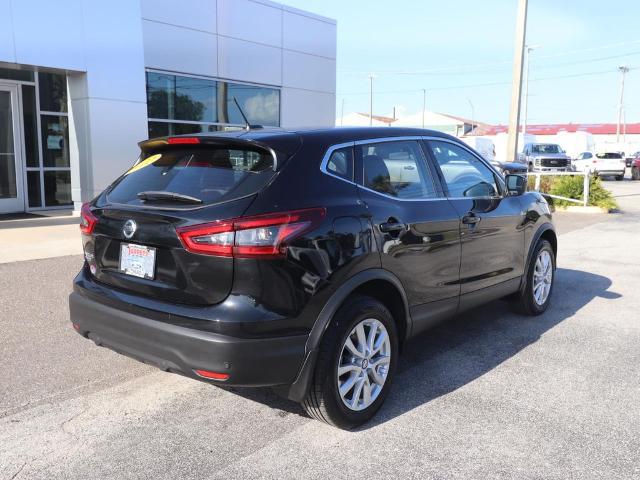 2022 Nissan Rogue Sport S FWD Xtronic CVT