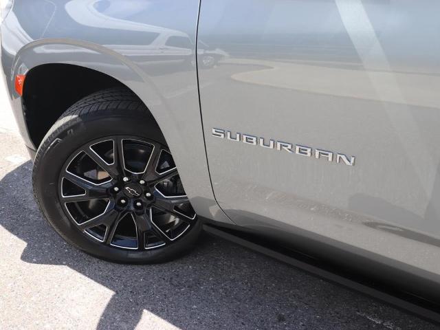 2024 Chevrolet Suburban 4WD Premier