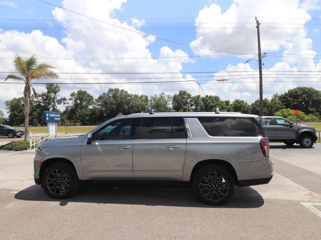2024 Chevrolet Suburban 4WD Premier