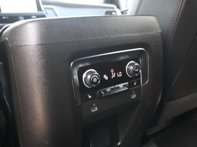 2024 Chevrolet Suburban 4WD Premier