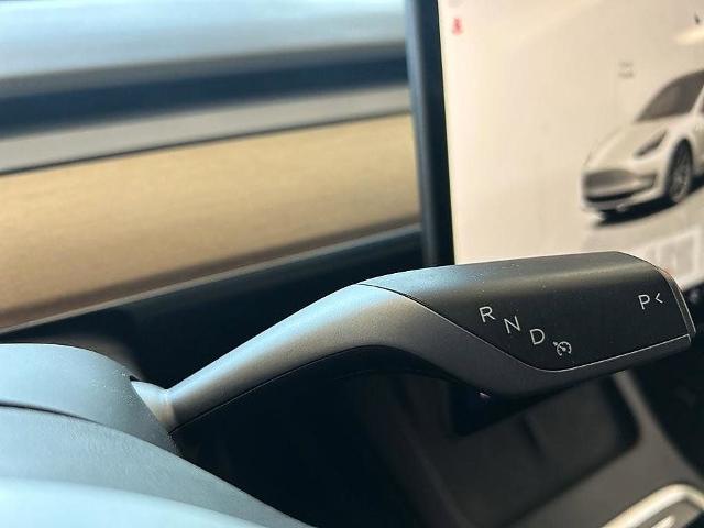 2022 Tesla Model 3 Long Range Dual Motor All-Wheel Drive