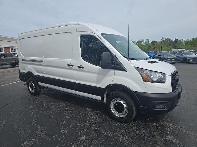 2025 Ford Transit Cargo Van 148 WB Medium Roof Cargo
