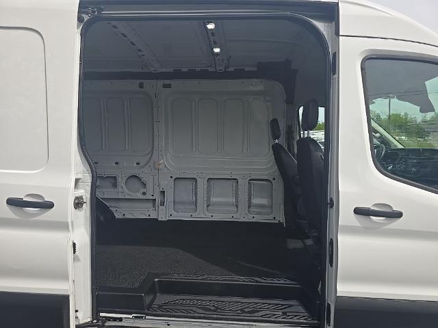 2025 Ford Transit Cargo Van 148 WB Medium Roof Cargo