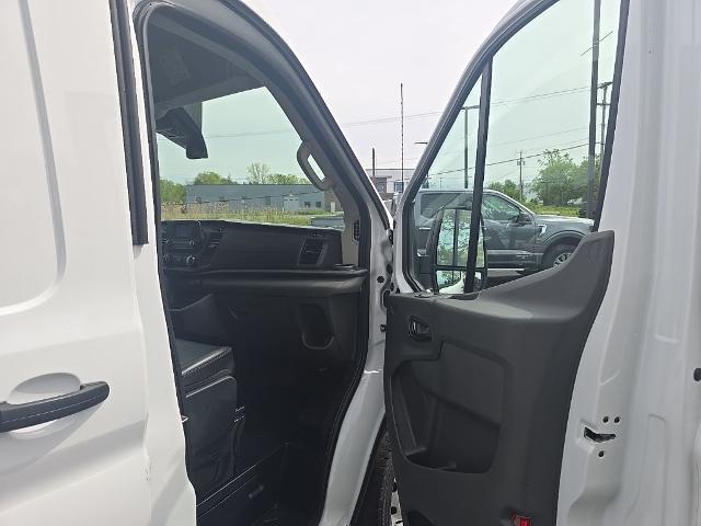 2025 Ford Transit Cargo Van 148 WB Medium Roof Cargo