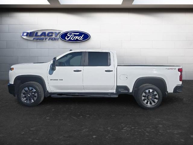 2022 Chevrolet Silverado 2500HD 4WD Crew Cab Standard Bed Custom