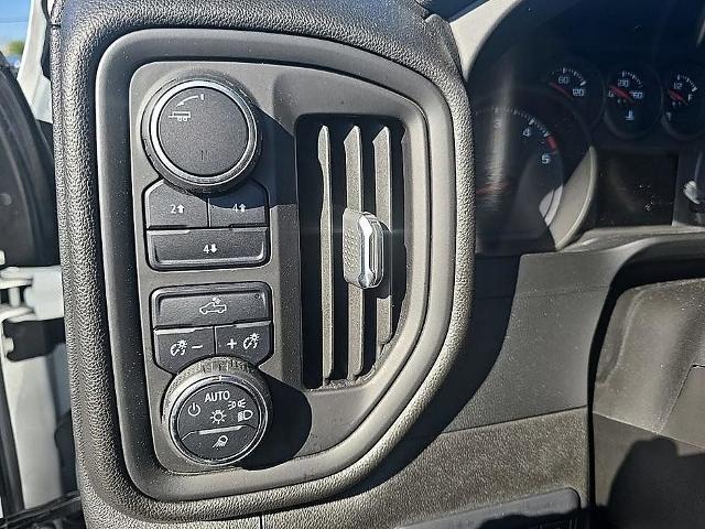 2022 Chevrolet Silverado 2500HD 4WD Crew Cab Standard Bed Custom