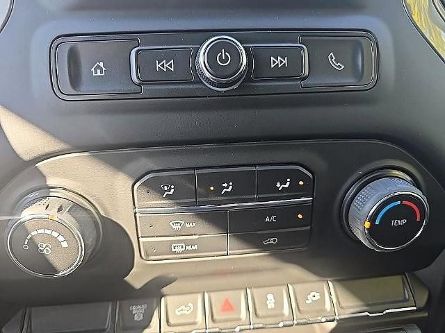 2022 Chevrolet Silverado 2500HD 4WD Crew Cab Standard Bed Custom