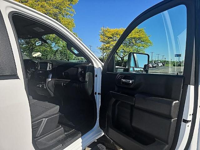 2022 Chevrolet Silverado 2500HD 4WD Crew Cab Standard Bed Custom
