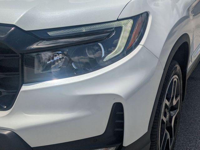 2023 Honda Passport AWD Elite