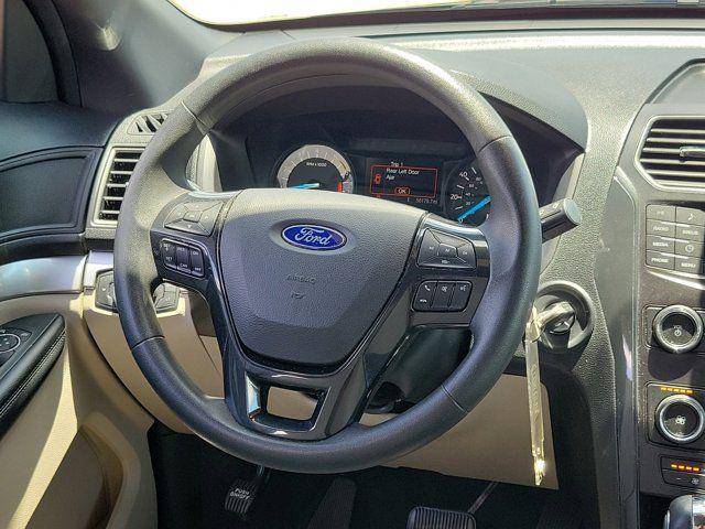 2018 Ford Explorer Base