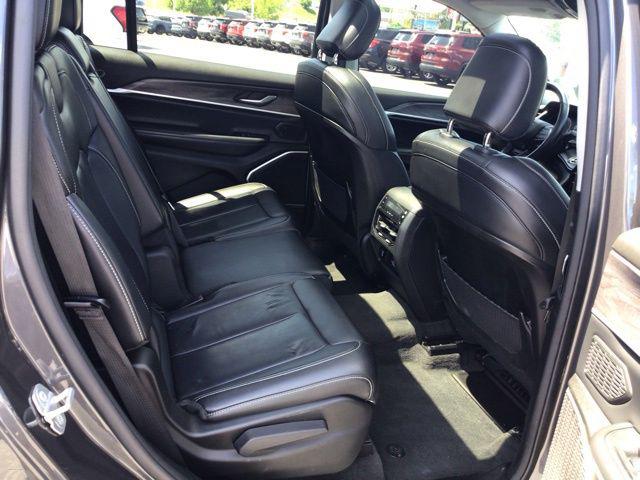 2022 Jeep Grand Cherokee L Limited 4x4