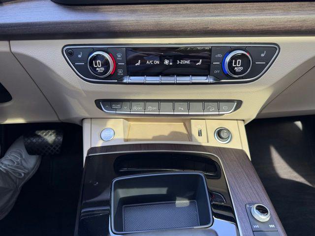 2022 Audi Q5 Premium 45 TFSI S line quattro S tronic