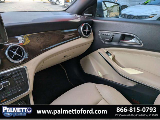 2014 Mercedes-Benz CLA Base